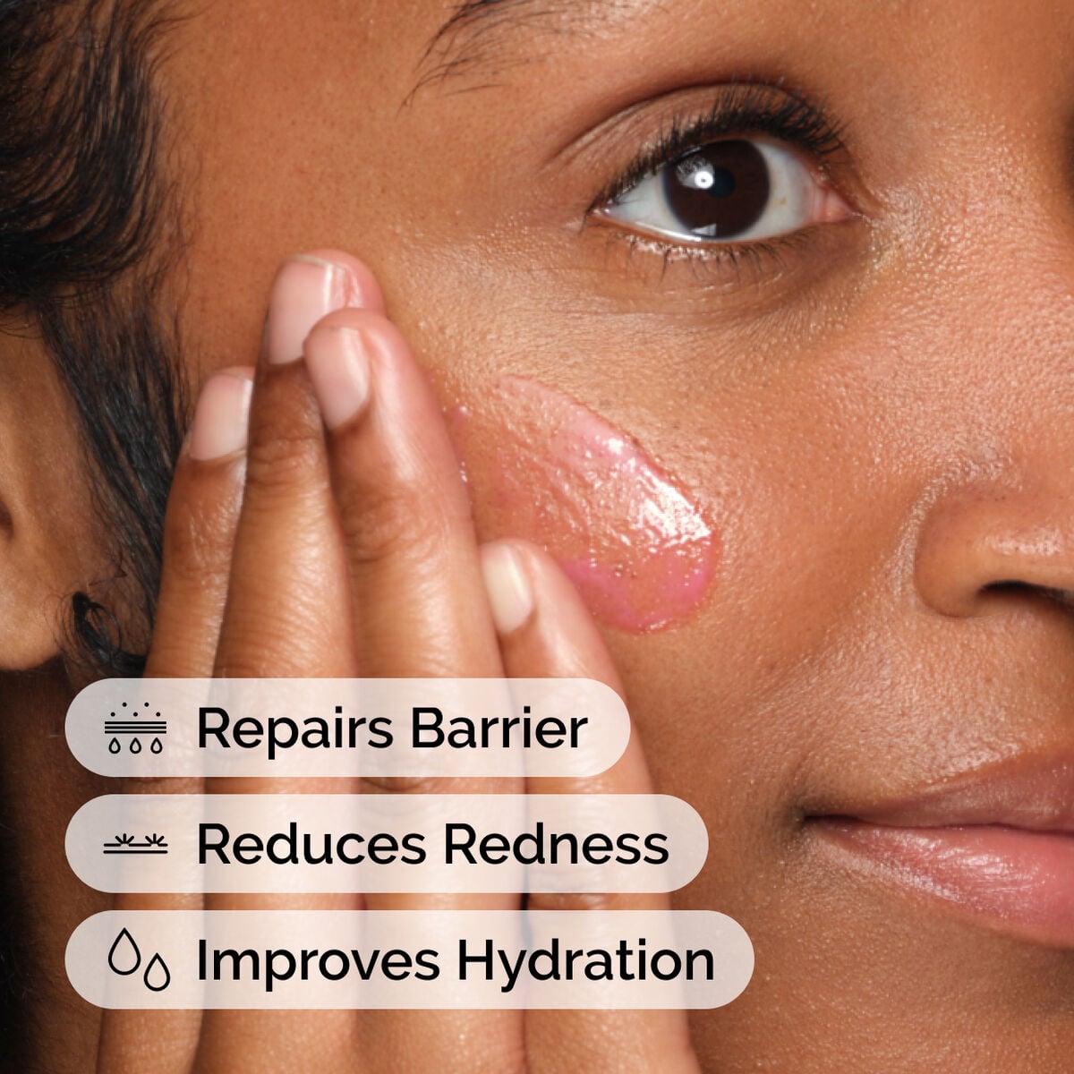 soothing-and-barrier-support-serum-q6 ord-soothing-barrier-support-serum-model-application-with-benefits.jpg
